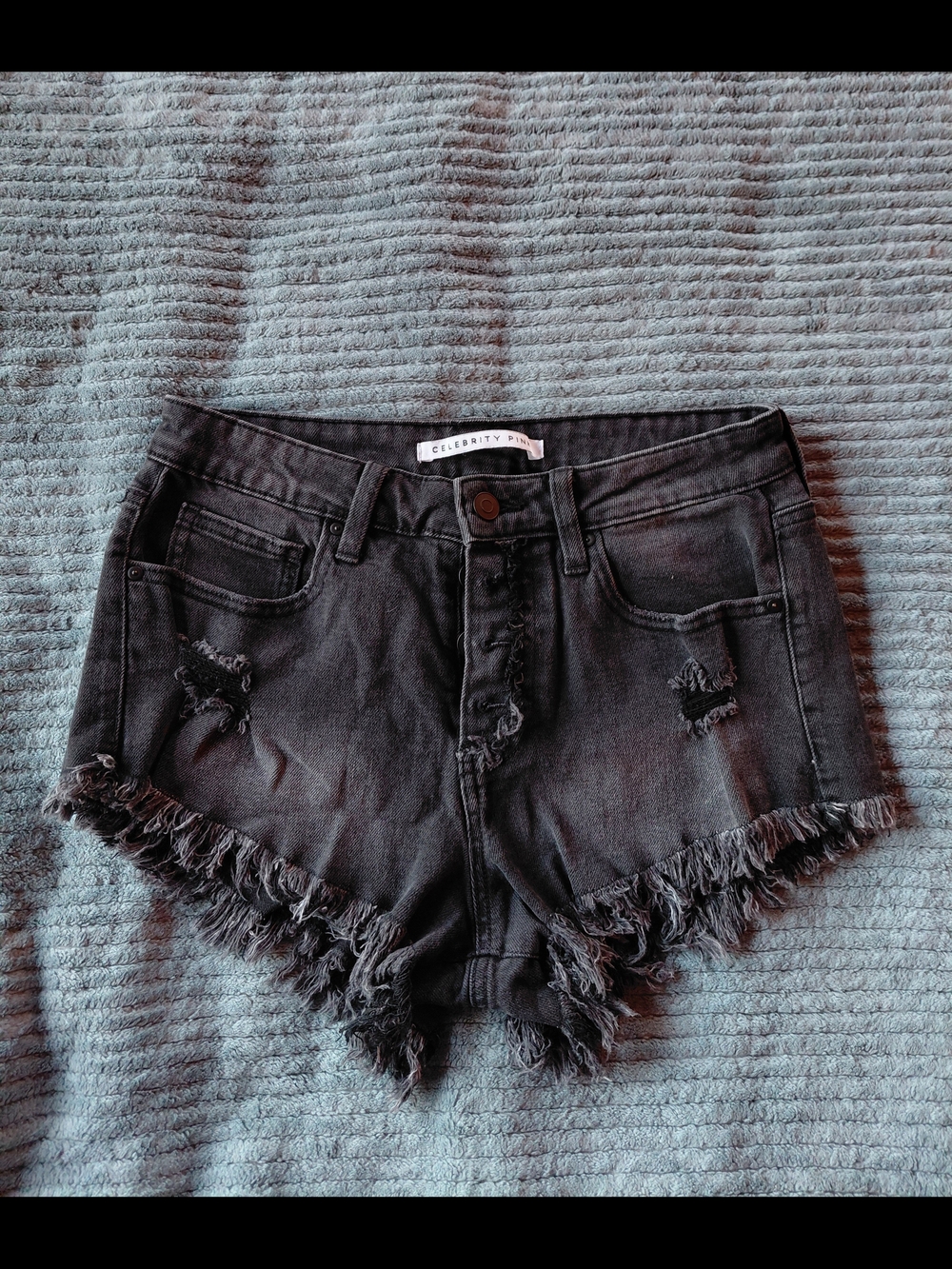 Celebrity Pink Black Distressed Denim Shorts Frayed Hem Size - 5/27grunge Look